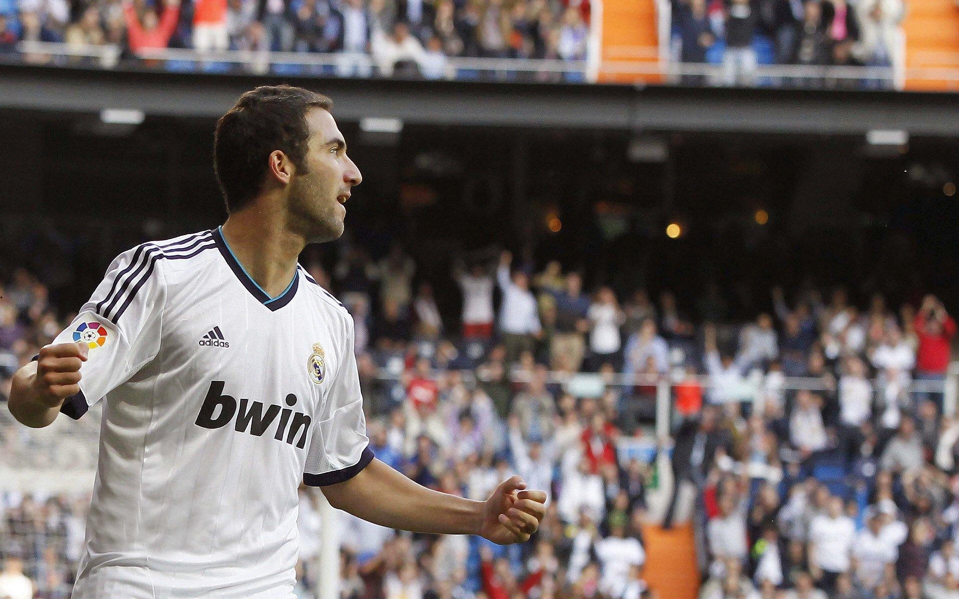 森林狼防守铁闸锁死对手，麦丹全能表现助球队逆境取胜