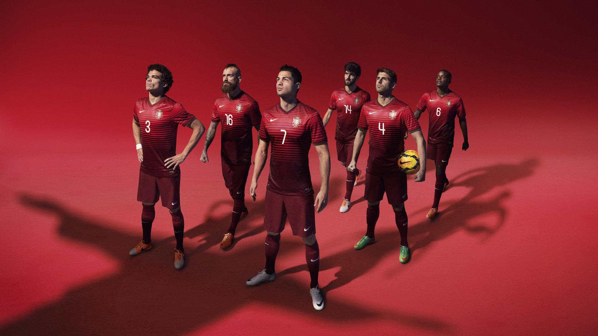 三狮军团神话终结！非洲雄狮咆哮，英格兰不败金身轰然倒塌