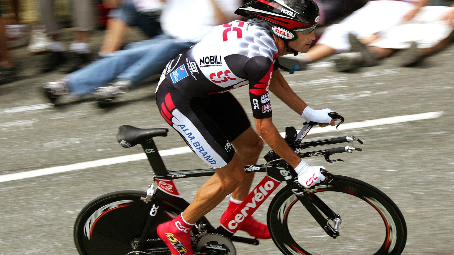 凯尔特人官宣签下19岁富勒姆前锋卡勒姆-奥斯曼,英超新星登陆苏超争冠战场